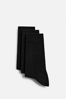 3-PACK OF TEXTURED SOCKS