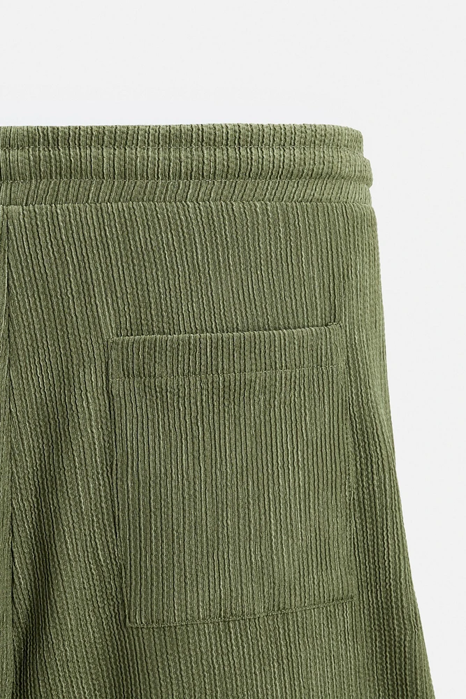 RELAXED FIT JACQUARD SHORTS