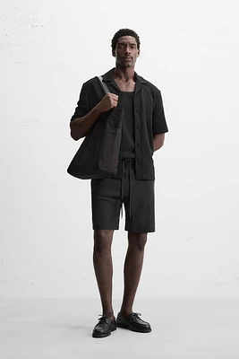 STRUCTURED SHIRT