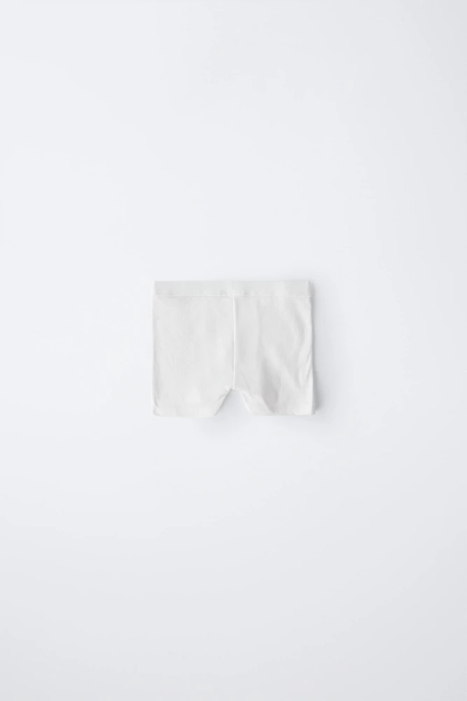 AGES -6/ THREE-PACK OF RIBBED BOXERS WITH LABEL