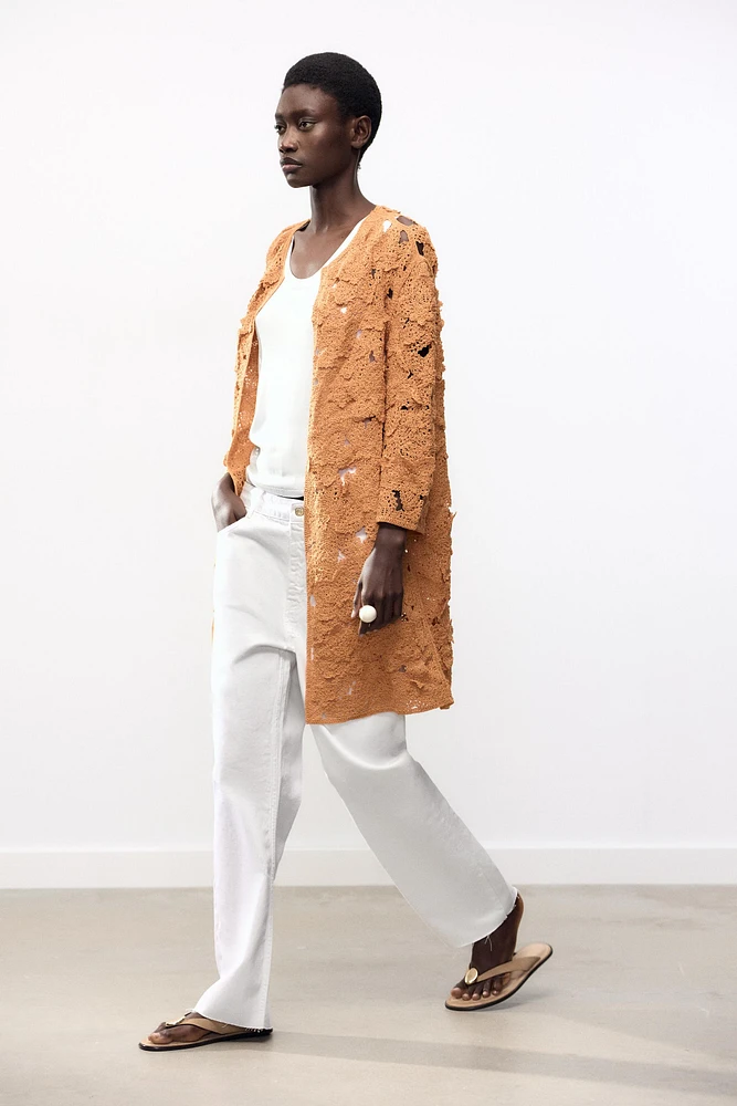 MANTEAU OUVERT EN MACRAMÉ