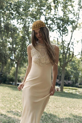 ROBE BRODERIES FANTAISIE LIMITED EDITION
