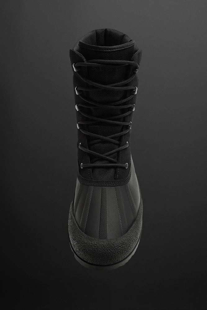 WATERPROOF HIKING BOOTS