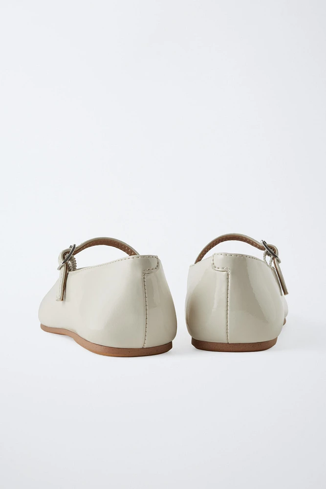 PATENT BALLET FLATS