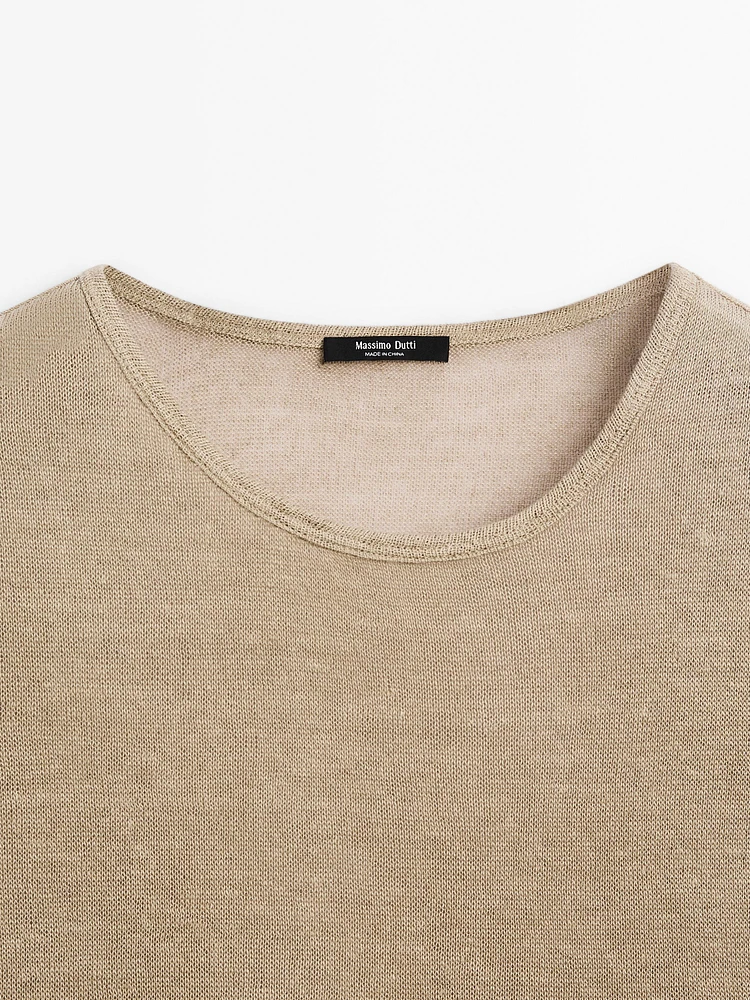 100% linen T-shirt with ruffled hem