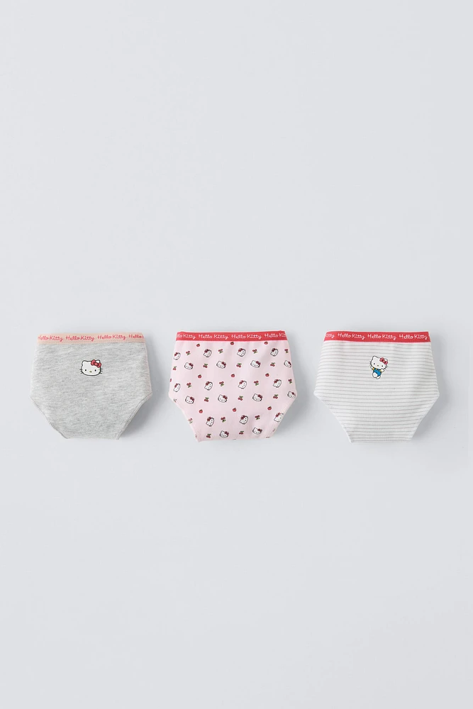 AGES 6-14 / THREE-PACK OF HELLO KITTY© UNDERWEAR