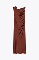 ROBE MI-LONGUE AVEC APPLICATION DORÉE