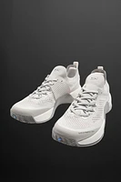 TRAINING SNEAKERS