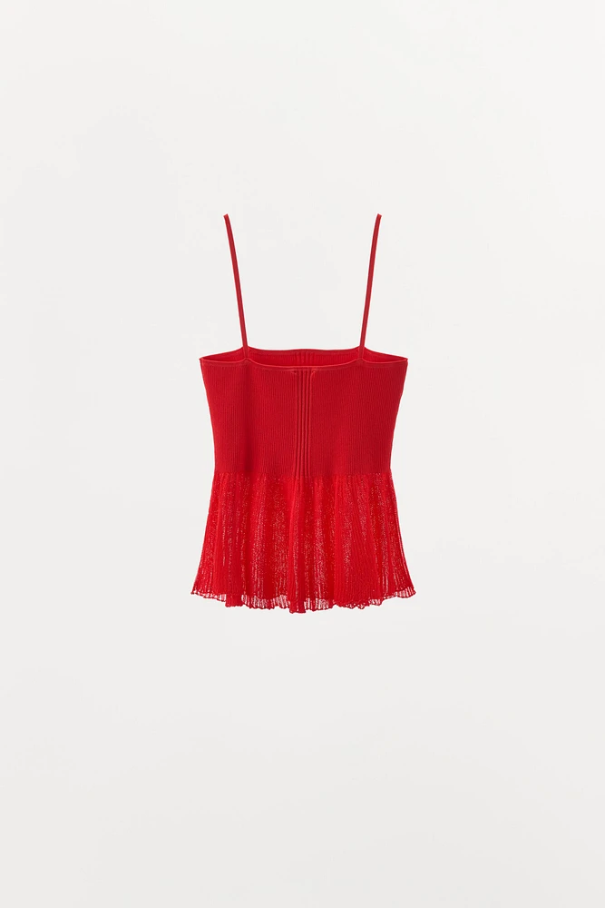 MATCHING RIB KNIT RUFFLE TOP