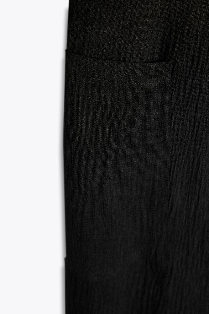 FLOWY TEXTURED DRESS