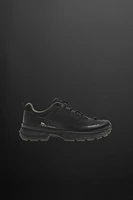 HIKING SNEAKERS