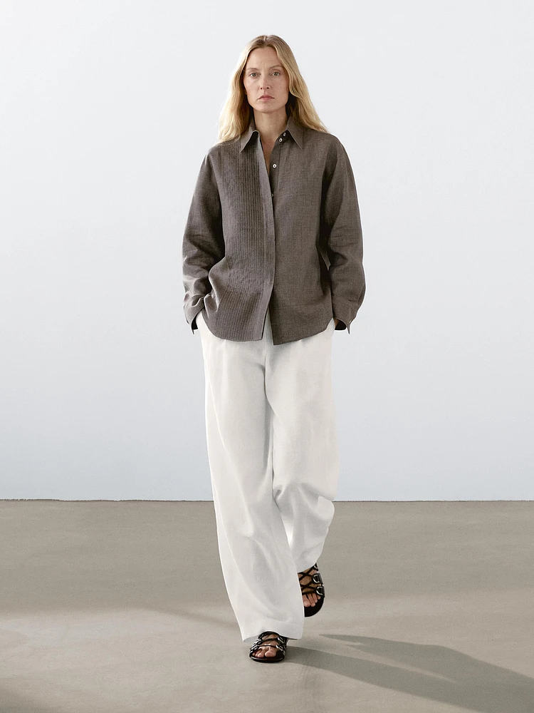 Lightweight 100% linen shirt with pintucks