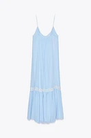 ROBE MI-LONGUE STYLE LINGERIE