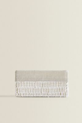 SQUARE FABRIC-LINED BASKET