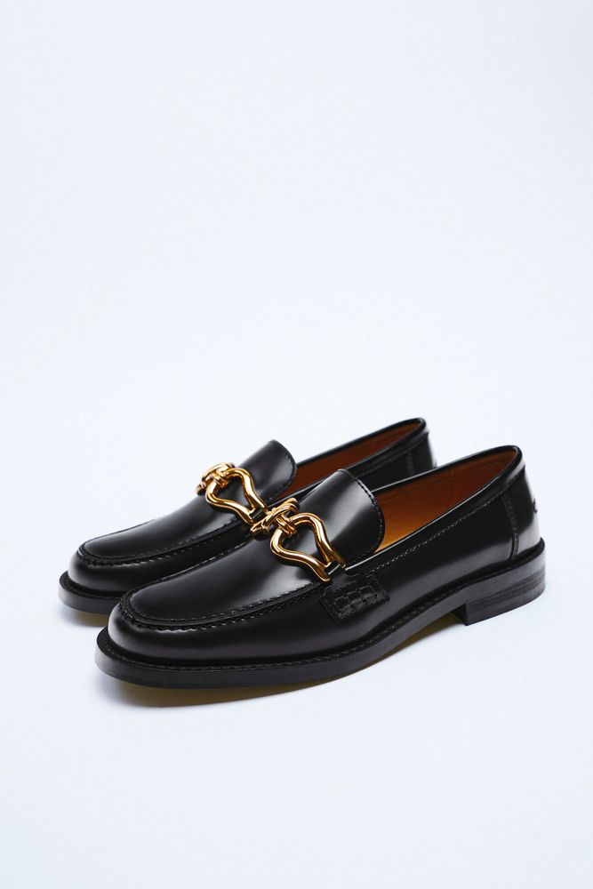 FLAT LEATHER LOAFERS WITH DECORATION
