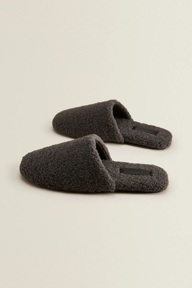 Warm fabric mule clog slippers