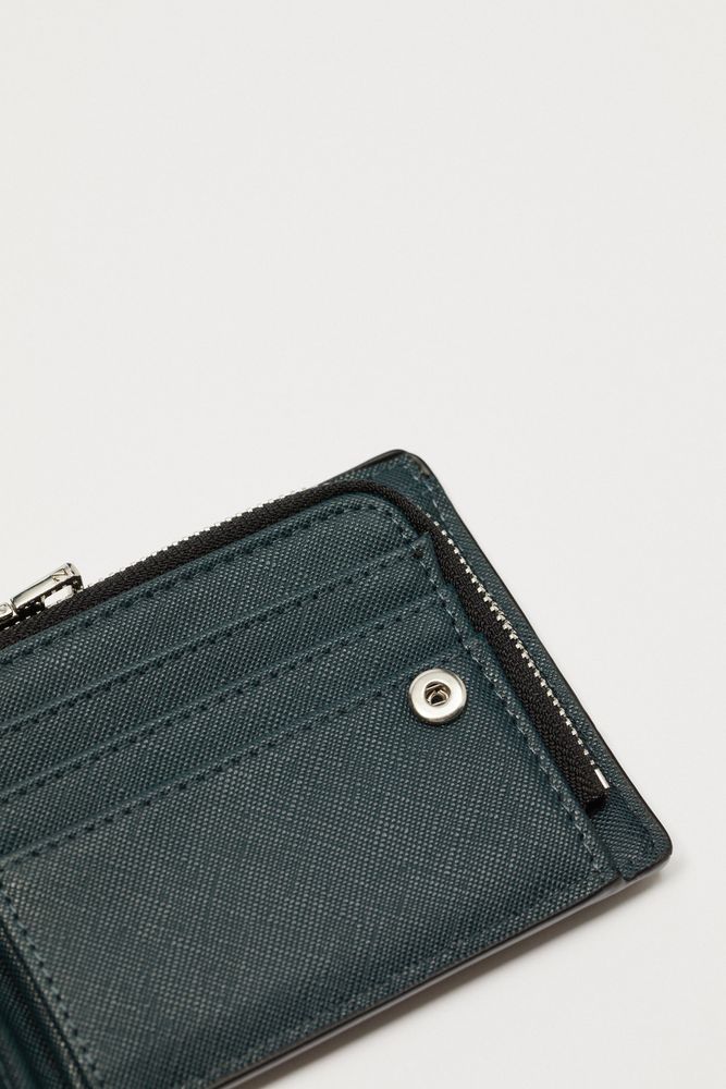 WALLET WITH COIN PURSE