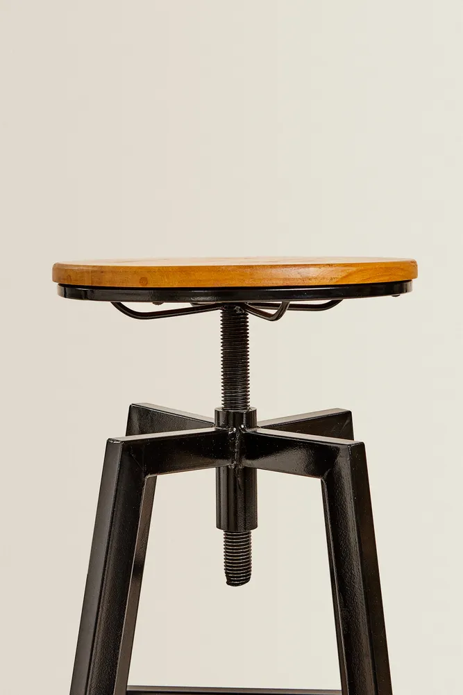 WOODEN AND METAL SWIVEL STOOL