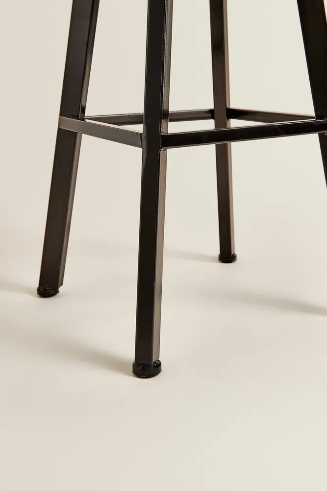 WOODEN AND METAL SWIVEL STOOL