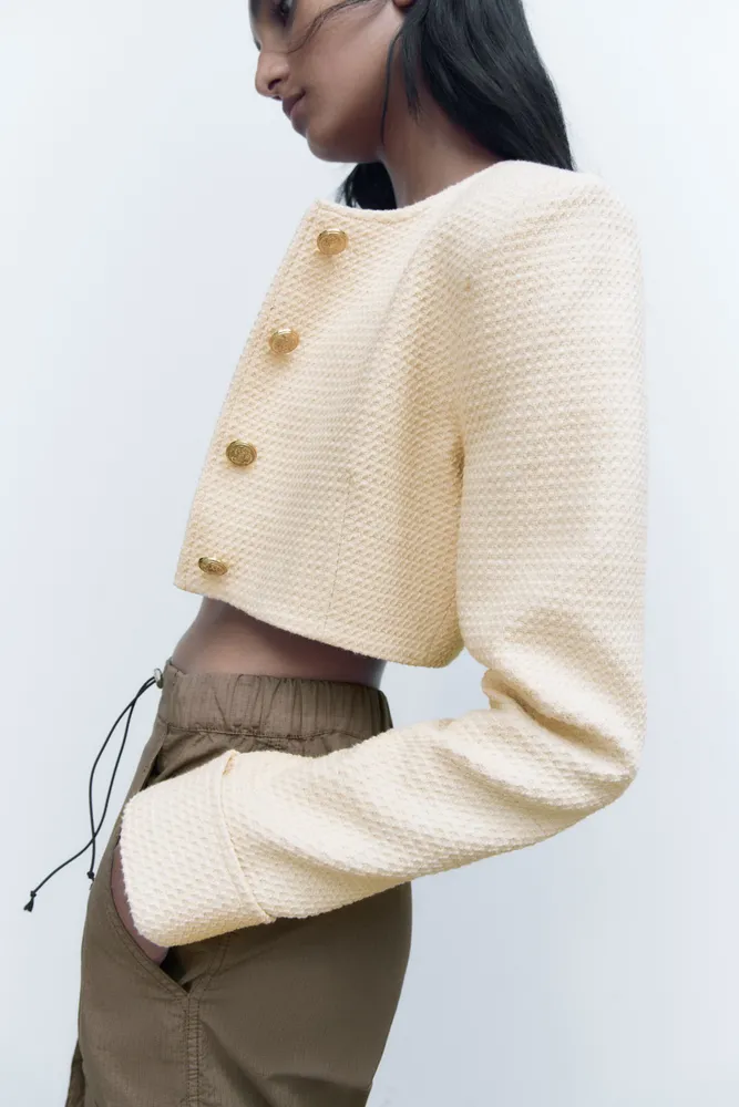 TEXTURED CROPPED JACKET