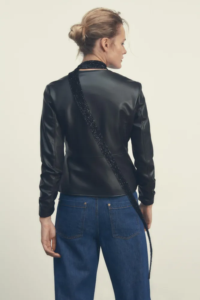 FAUX LEATHER FITTED JACKET