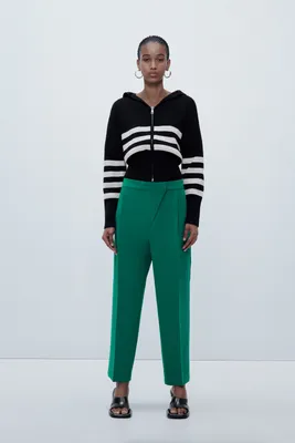 CROSSOVER PLEATED PANTS