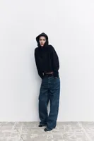 HOODED RIB SWEATSHIRT