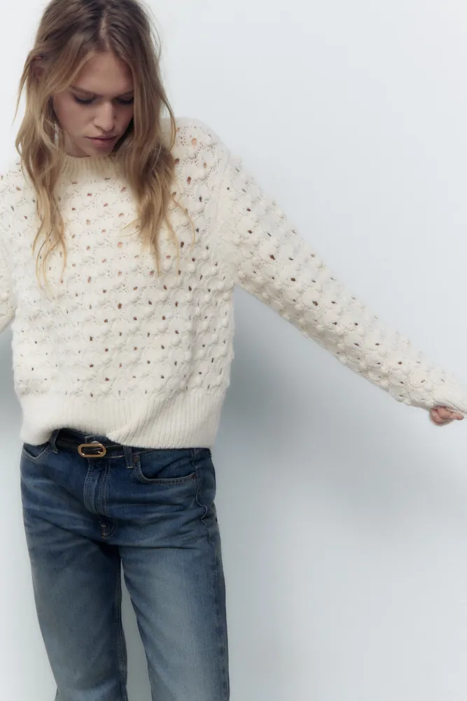 TEXTURED KNIT SWEATER