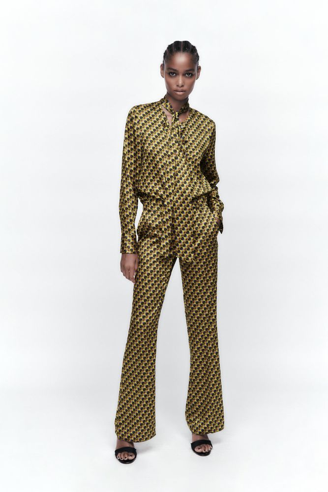 Zara PRINTED FLARED PANTS | Metropolis at Metrotown
