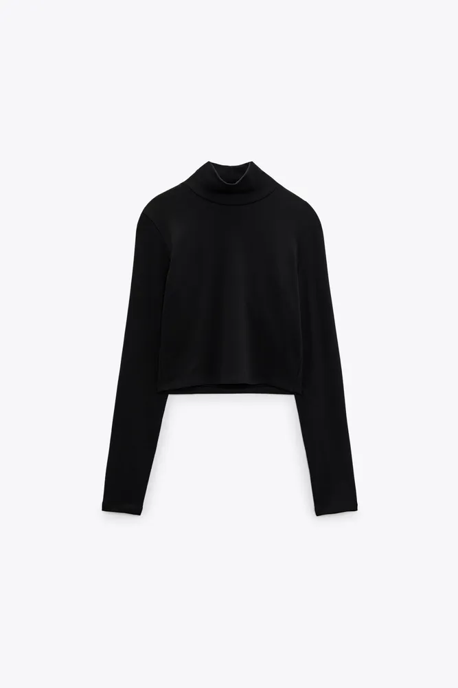 CROPPED MOCK NECK TOP
