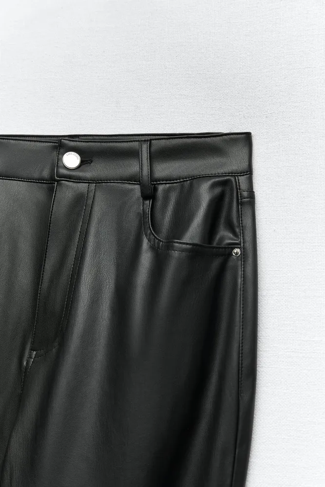 FAUX LEATHER HIGH RISE MOM FIT PANTS