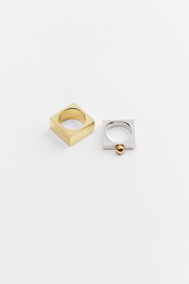 PACK OF SQUARE RINGS