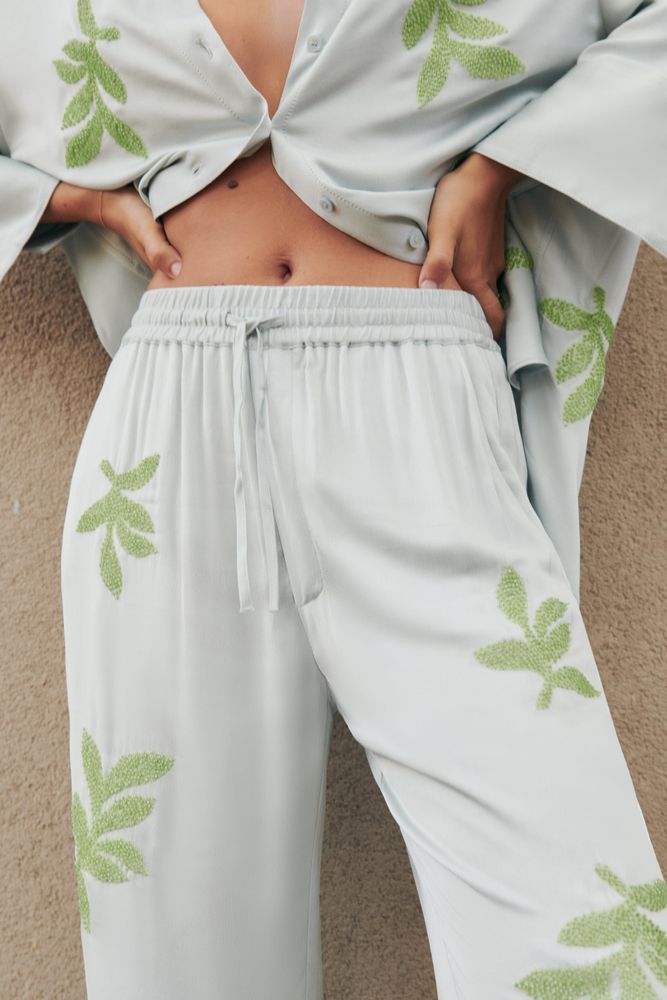 Zara EMBROIDERED LEAF PANTS