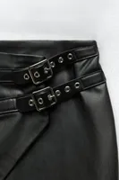 BUCKLED FAUX LEATHER SKIRT