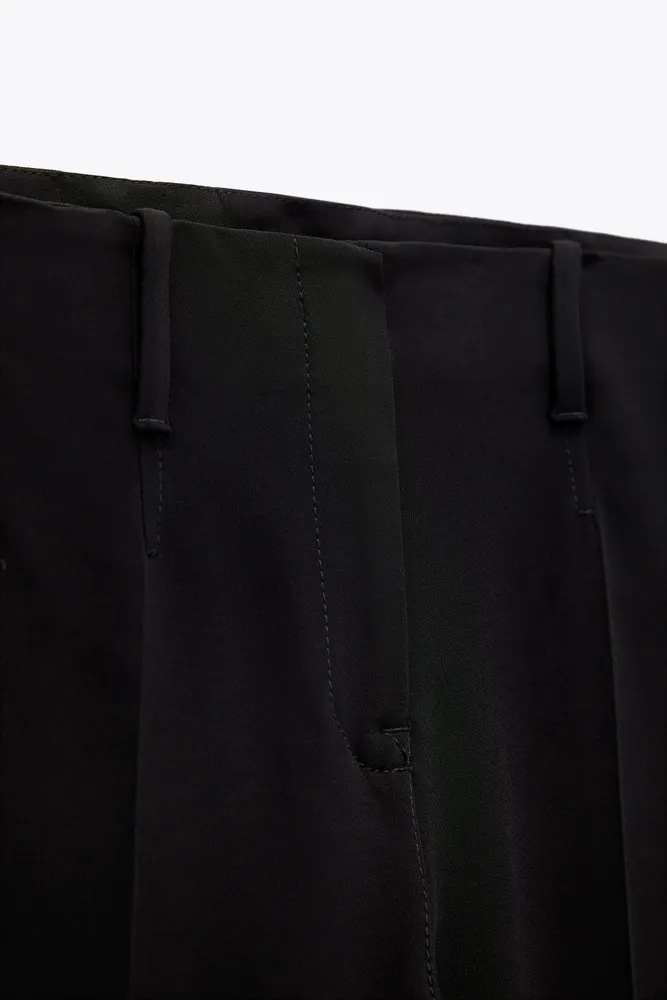 PANTS WITH TOPSTITCHING