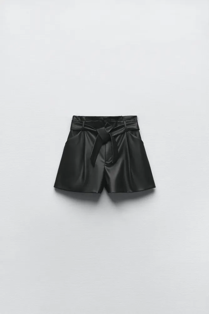 BELTED FAUX LEATHER SHORTS