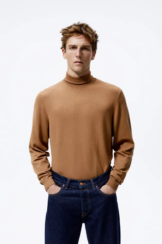 BASIC HIGH COLLAR SWEATER