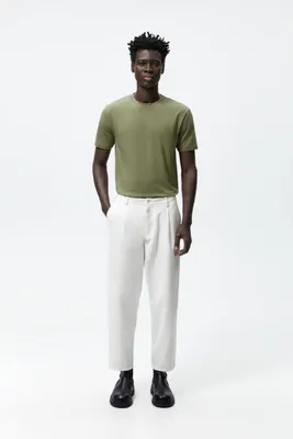 BASIC SLIM FIT T-SHIRT