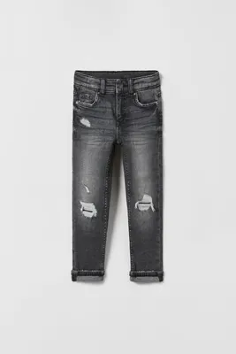 DESTROYED STRAIGHT FIT JEANS