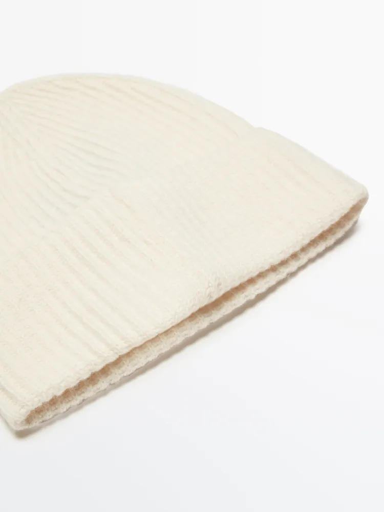Ribbed wool and cashmere blend beanie