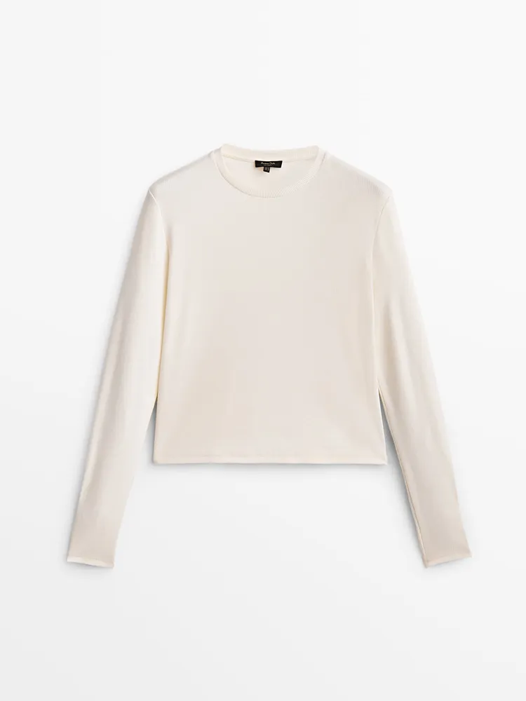 Long sleeve T-shirt with gold-toned buttons