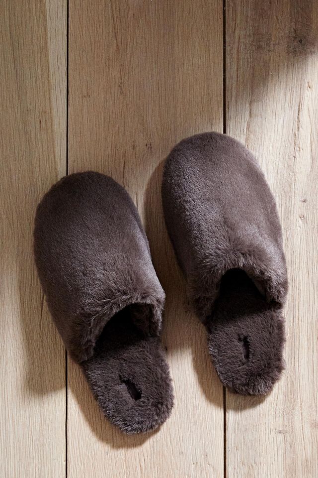 opladning overdraw omdømme Zara Faux fur slippers | Halifax Shopping Centre