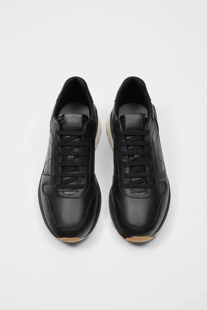 LEATHER RUNNING SNEAKERS