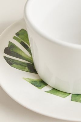CUP WITH LEAF PRINT