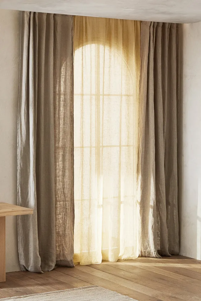LINEN CURTAIN WITH PIPING