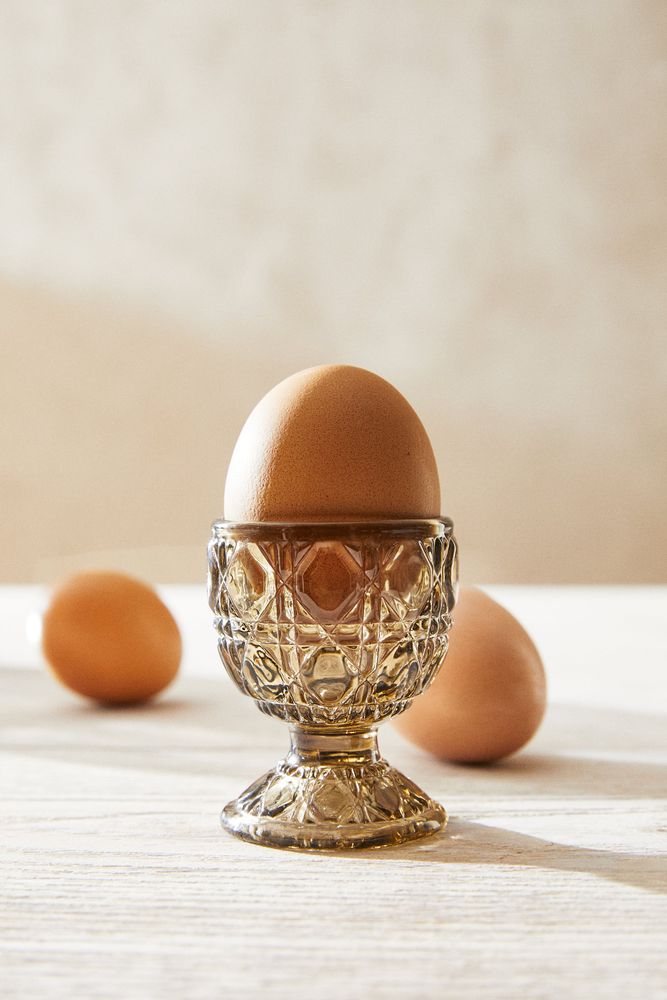 TEXTURED GLASS EGG CUP