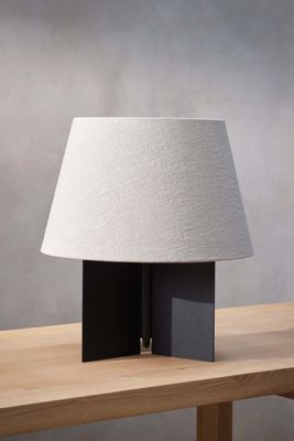 TABLE LAMP 01