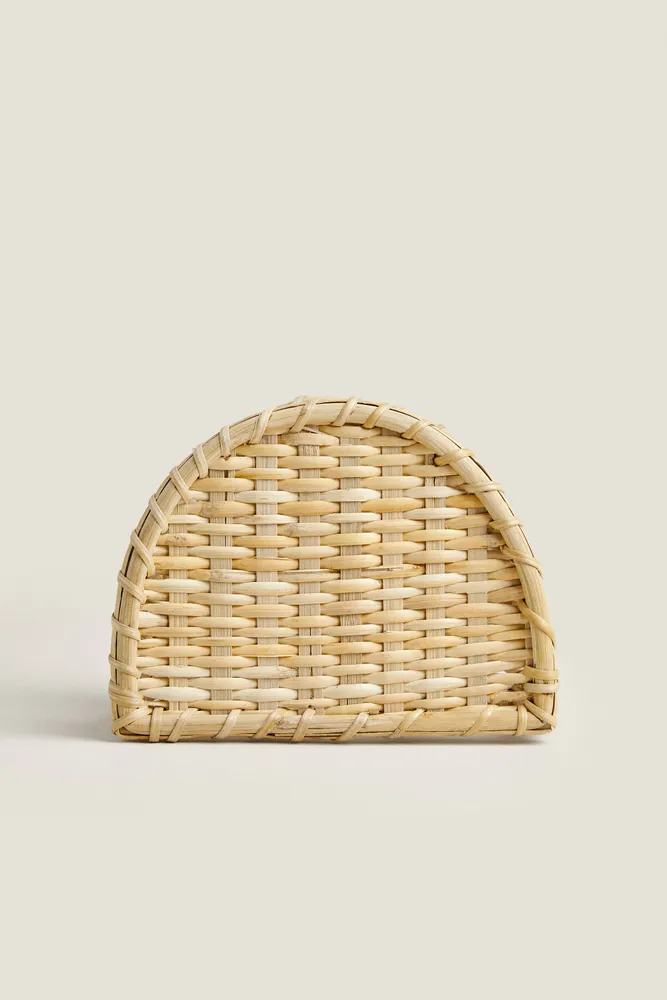 WOVEN RATTAN NAPKIN HOLDER