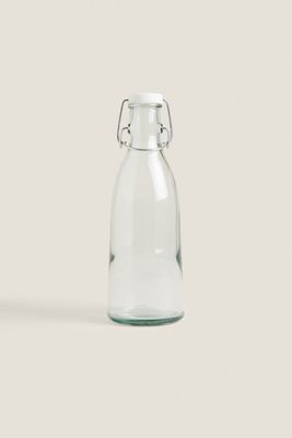 GLASS BOTTLE WITH STOPPER