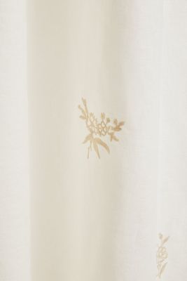CURTAIN WITH FLORAL EMBROIDERY